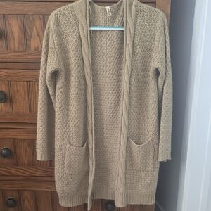 Elegant Beige Women's Cardigan